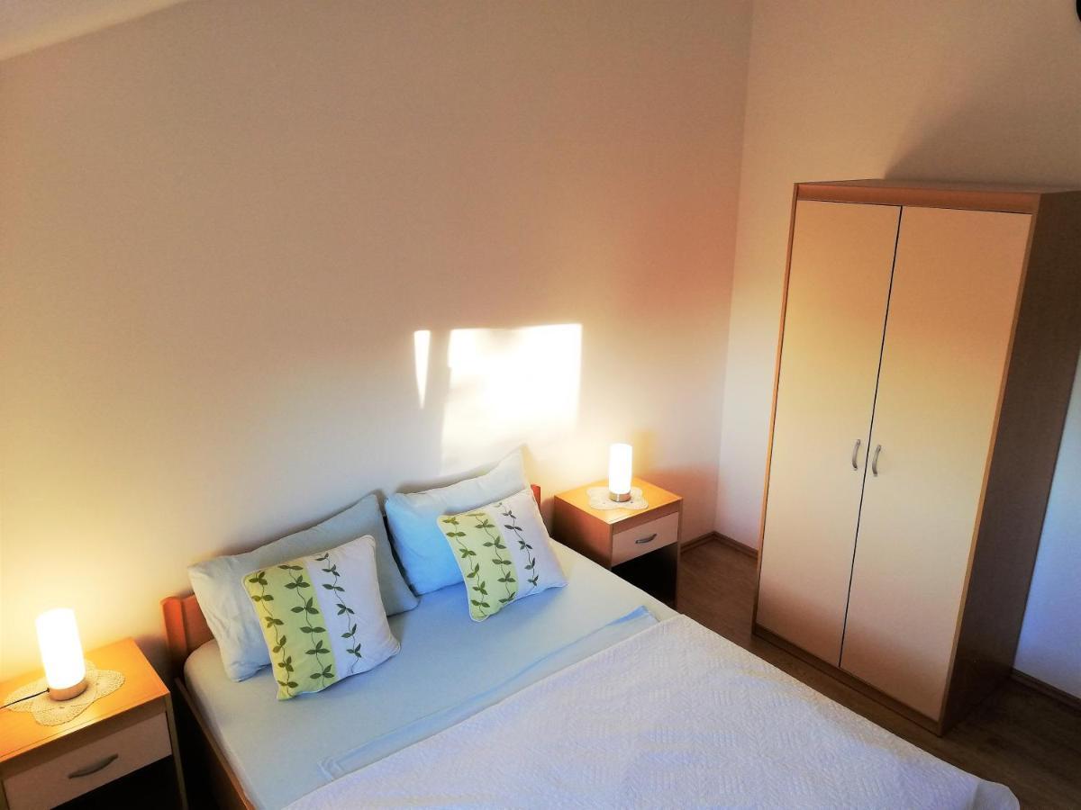 Apartment Anzotika نين المظهر الخارجي الصورة